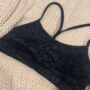 Lululemon Power Y Sports Bra